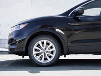 2023 Nissan Qashqai S-1