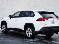 2022 Toyota RAV4 LE-5