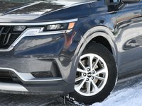 2023 Kia Carnival LX-4