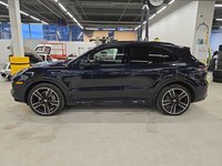 2022 Porsche Cayenne BASE-3