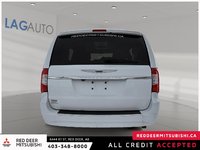 2016 Chrysler Town & Country Touring-L-2