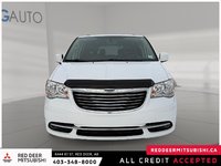 2016 Chrysler Town & Country Touring-L-1
