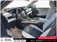 2025 Mitsubishi Outlander LE S-AWC-7