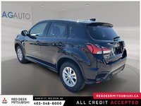 2025 Mitsubishi RVR SE AWC-3