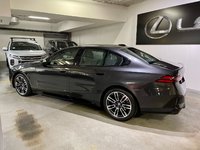2025 BMW 5-Series 530i xDrive-5