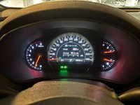 2016 Kia SorentoLimited-5