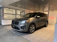 2016 Kia SorentoLimited-0