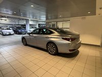 2023 Lexus ES 250 AWD ES 250-2