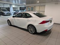 2018 Lexus IS300 AWD Luxury-3