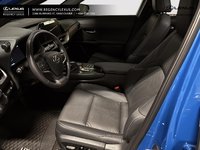 2025 Lexus UX 300h-4