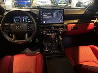 2024 Toyota TACOMA TRD PRO Hybrid-6