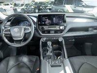 2024 Toyota Grand Highlander XLE AWD GGHABA-3