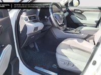 2023 Toyota HighlanderHybrid Limited Hybrid Limited AWD-4