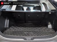 2025 Toyota RAV4 XLE AWD R1RFVT-6