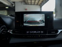 2025 Toyota Sienna Hybrid LE 8 PASSENGER-5