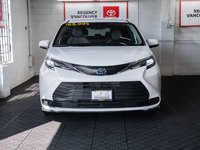 2025 Toyota Sienna Hybrid LE 8 PASSENGER-1