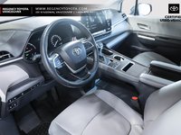 2022 Toyota Sienna XLE 8-Pass-1