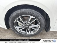 2023 Kia Forte Sedan EX IVT-6