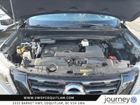 2018 Nissan Pathfinder Midnight Edition V6 4x4 at-7