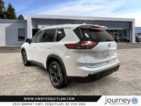 2024 Nissan Rogue AWD SV Moonroof-3