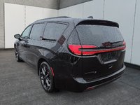 2024 Chrysler PACIFICA Touring L-3