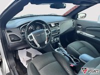 2011 Chrysler 200 *TOURING CONVERTIBLE*-5