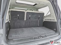 Jeep Wagoneer Series II 2022-5