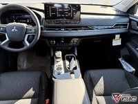 2026 Mitsubishi Outlander Plug-In Hybrid ES-4
