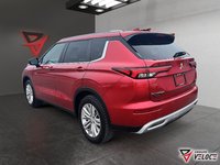 Mitsubishi Outlander *SE TOIT PANO HAYON ELECTRIQUE* 2022-3