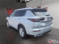 2026 Mitsubishi Outlander SE-3