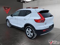 Volvo XC40 *MOMEMTUM CUIR AWD* 2022-3