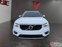 Volvo XC40 *MOMEMTUM CUIR AWD* 2022-1