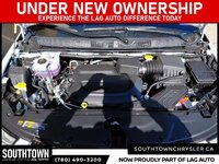 2026 Chrysler Pacifica PINNACLE-7