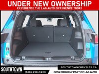 2026 Jeep Cherokee LAREDO-5