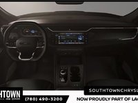 2026 Jeep Cherokee LAREDO-4