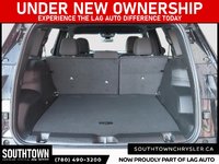 2026 Jeep Cherokee LAREDO-5