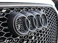 2016 Audi A4 PROGRESSIV PLUS IN WHITE EQUIPPED WITH A 2.0L TURBO I4 , QUATTRO AWD , 8SPD AUTO , LEATHER HEATED SEATS , SUNROOF , PREMIUM AUDI-2