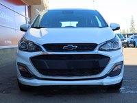 2022 Chevrolet Spark 2LT IN WHITE EQUIPPED WITH A FUEL EFFICIENT 1.4L I4 , FWD , CVT AUTO , LEATHERETTE HEATED SEATS , SW CONTROLS , AC , CRUISE , PW-1