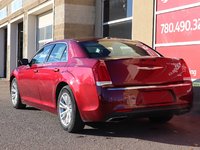 2017 Chrysler 300 TOURING IN VELVET RED PEARL EQUIPPED WITH A 3.6L V6 , RWD , 8SPD TF AUTO , VALUE PCKG , DUAL ZONE AC , PWR DRIVER SEAT , PANORAM-7