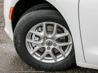 2024 Chrysler Grand Caravan SXT IN BRIGHT WHITE EQUIPPED WITH A 3.6L V6 , FWD , 9SPD AUTO , 2ND ROW STOW N GO , HEATED SEATS + SW , PWR LIFTGATE , DUAL PWR-6