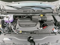 2024 Chrysler Grand Caravan SXT IN BRIGHT WHITE EQUIPPED WITH A 3.6L V6 , FWD , 9SPD AUTO , 2ND ROW STOW N GO , HEATED SEATS + SW , PWR LIFTGATE , DUAL PWR-5