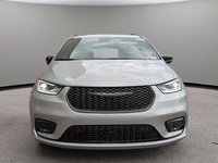 2024 Chrysler Pacifica Hybrid PREMIUM S IN SILVER MIST EQUIPPED WITH A 3.6L HYBRID V6 , FWD , EFLITE CVT AUTO , NAPPA LEATHER HEATED/VENTED SEATS , SAFETY SPH-1