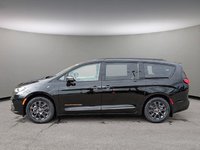 2024 Chrysler Pacifica Hybrid PLUG IN HYBRID SELECT IN DIAMOND BLACK EQUIPPED WITH A 3.6L HYBRID V6 , FWD , EFLITE AUTO , ROAD TRIPPER PCKG , ADV CRUISE W/LKA-2