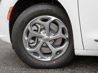 2023 Chrysler Pacifica LIMITED, 3.6L V6, 10.1 UCONNECT 5 W/NAV, 360 SURROUND CAMERA, UCONNECT THEATER FAMILY GROUP, 19SPKR HARMAN/KARDON PREMIUM SOUND,-6