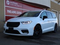 2023 Chrysler Pacifica LIMITED IN BRIGHT WHITE EQUIPPED WITH A 3.6L V6 , 9SPD AUTO , FWD , S APPEARANCE PCKG , THEATRE FAMILY GROUP , SAFETY SPHERE , 3-0