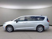 2024 Chrysler Pacifica TOURING IN SILVER MIST EQUIPPED WITH A 3.6L V6 , FWD , 9SPD AUTO , HEATED SEATS + SW , REMOTE START , BSM/RCPD , ADV CRUISE W/LK-2