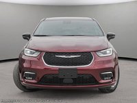 2024 Chrysler Pacifica TOURING IN RED HOT PEARL EQUIPPED WITH A 3.6L V6 , FWD , 9SPD AUTO , PWR LIFTGATE , DUAL SLIDING DOORS , TRI ZONE AC , HEATED SE-1