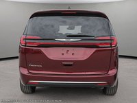 2024 Chrysler Pacifica TOURING IN RED HOT PEARL EQUIPPED WITH A 3.6L V6 , FWD , 9SPD AUTO , PWR LIFTGATE , DUAL SLIDING DOORS , TRI ZONE AC , HEATED SE-4