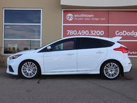 2016 Ford Focus RS IN WHITE EQUIPPED WITH A 350HP 2.3L TURBO I4 , AWD , 6SPD MANUAL , SPORT RIMS , HEATED RECARO BUCKET SEATS , SPORT EXHAUST ,-6
