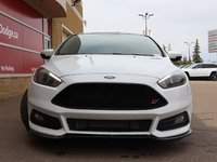 2018 Ford Focus ST IN OXFORD WHITE EQUIPPED WITH A 2.0L ECOBOOST I4 , FWD , 6SPD MANUAL , SUNROOF , AMBIENT LIGHTING , SONY PREMIUM AUDIO , HEAT-1